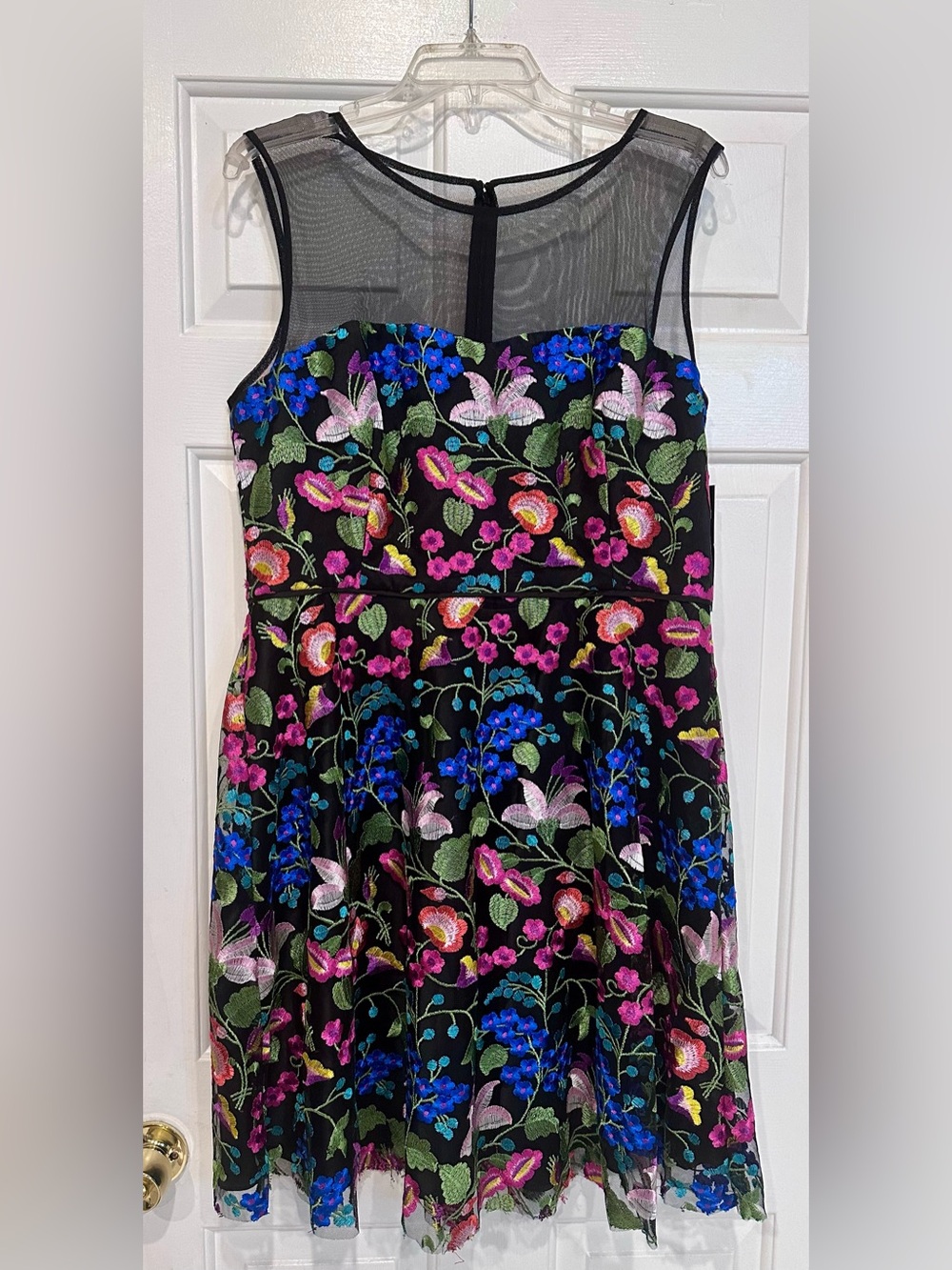 NWT Tahari ASL Floral Embroidered-Mesh Illusion Fit & Flare Dress Size 16 - Picture 5 of 12